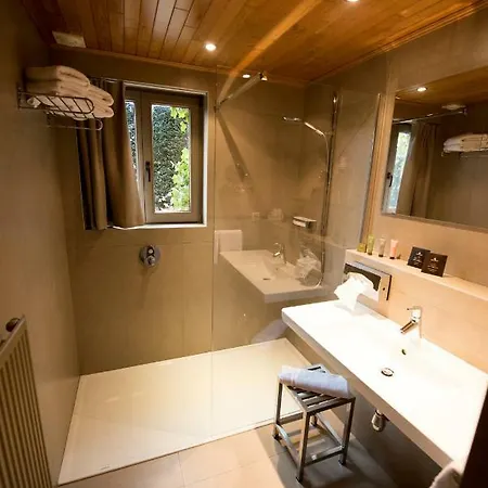 Hotel Gilain 3*